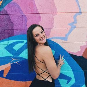 Meet your Posher, Hope